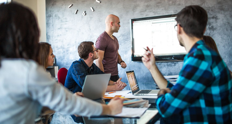 2018 Survey Results Show Businesses Have Yet to Conquer Project Collaboration [Infographic]